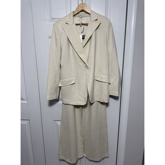 Max Studio Jackets & Blazers - Max Studio Cream Women’s Pantsuit  Size L NWT